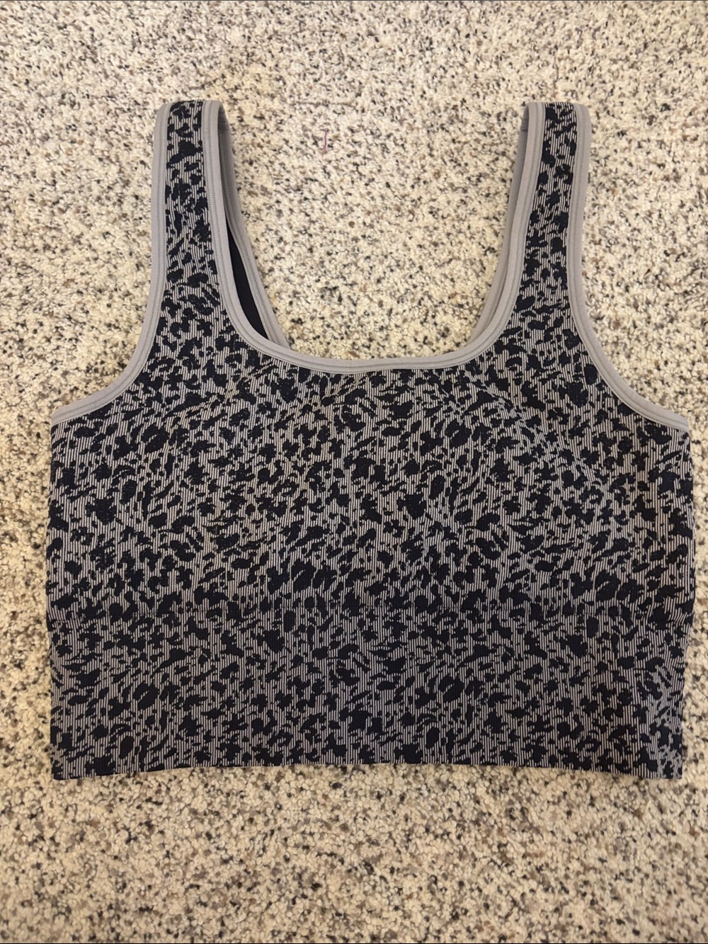 Athleta Size M Aura Seamless Ribbed Cropped Tank